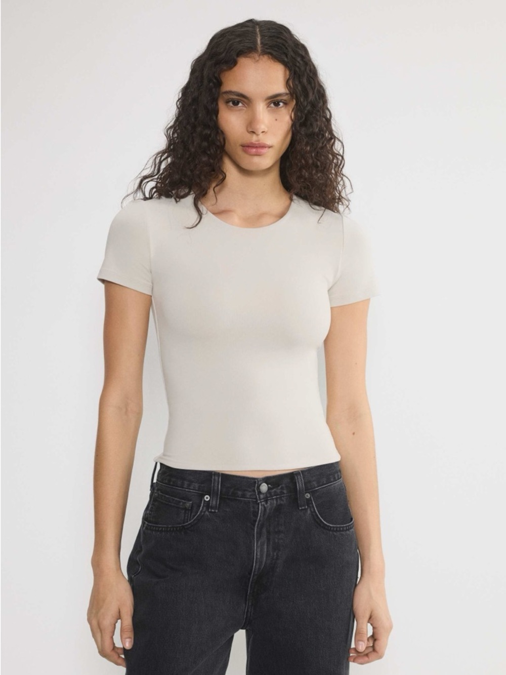 Babaton Contour Crew Tee